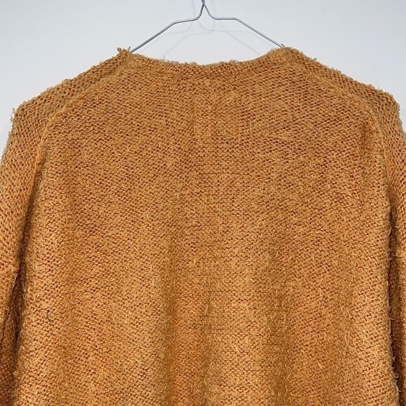 Free People Goldy Theo V Neck Slouchy Dropped Shoulder Fuzzy sweater size Small - Picture 11 of 17